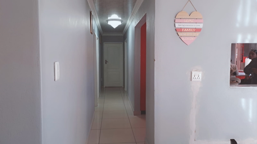 3 Bedroom Property for Sale in Ikageng North West